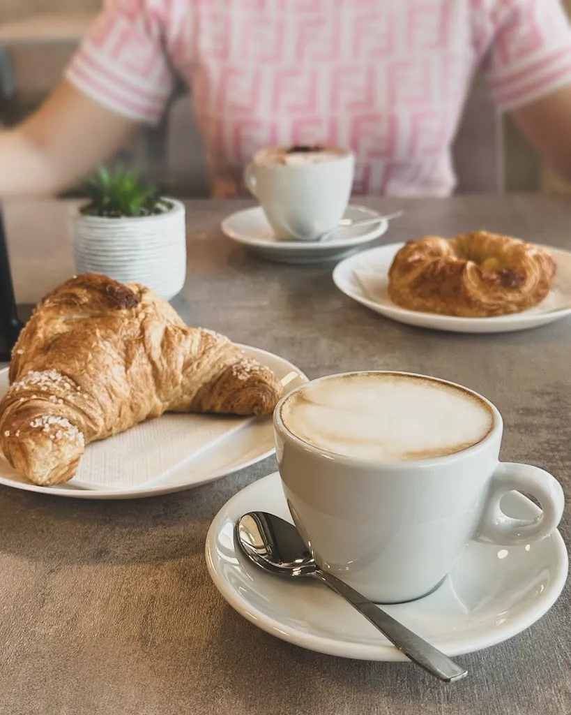 Del Bresà - Pizza, Coffee & more_Berlingo_slider_image_2