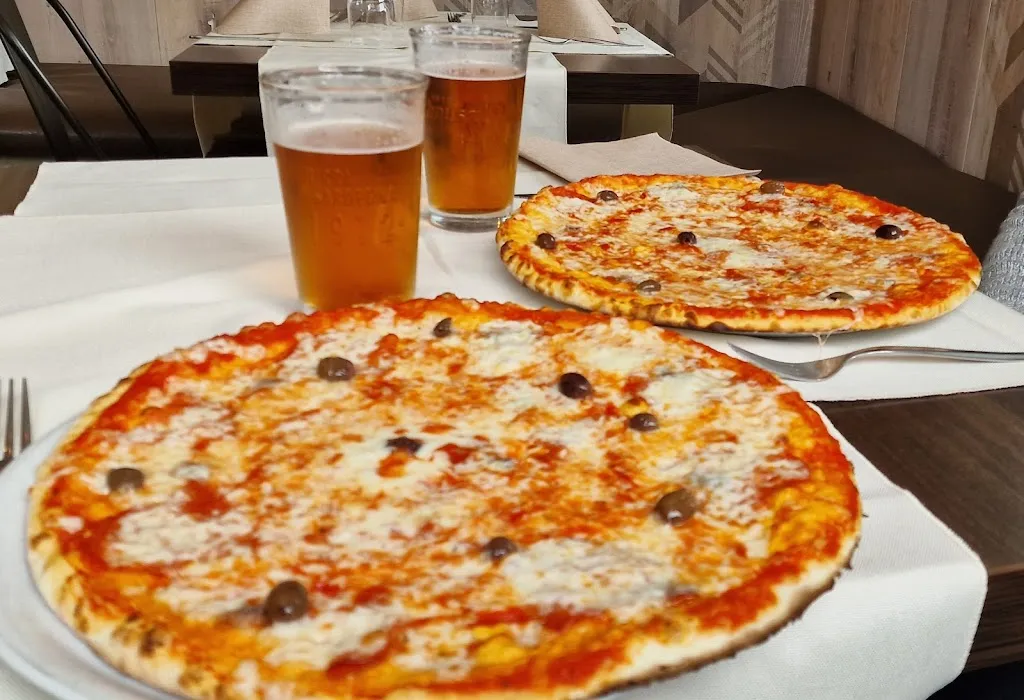 Pizzeria Sotto zero_Valtournenche_slider_image_3