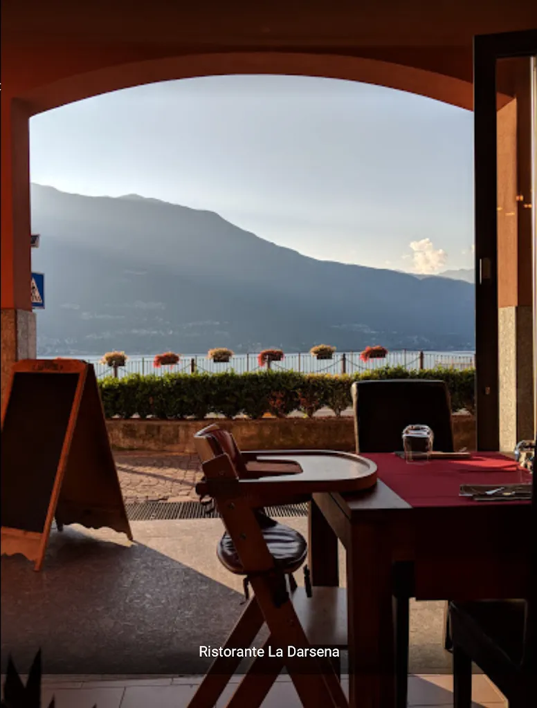 Ristorante La Darsena restaurant in Bellano