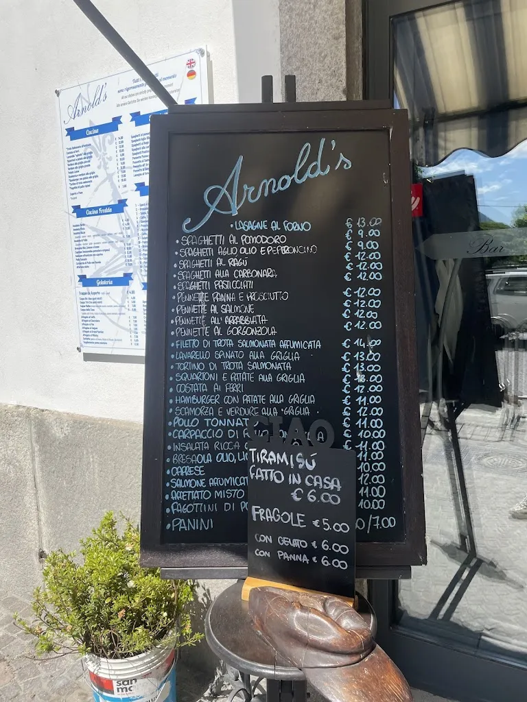 Marija Morkunaite_Bar Arnold'S_Bellano_review