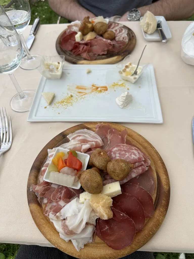 Madison Ward_La Veranda dei Pescatori_Bellano_review