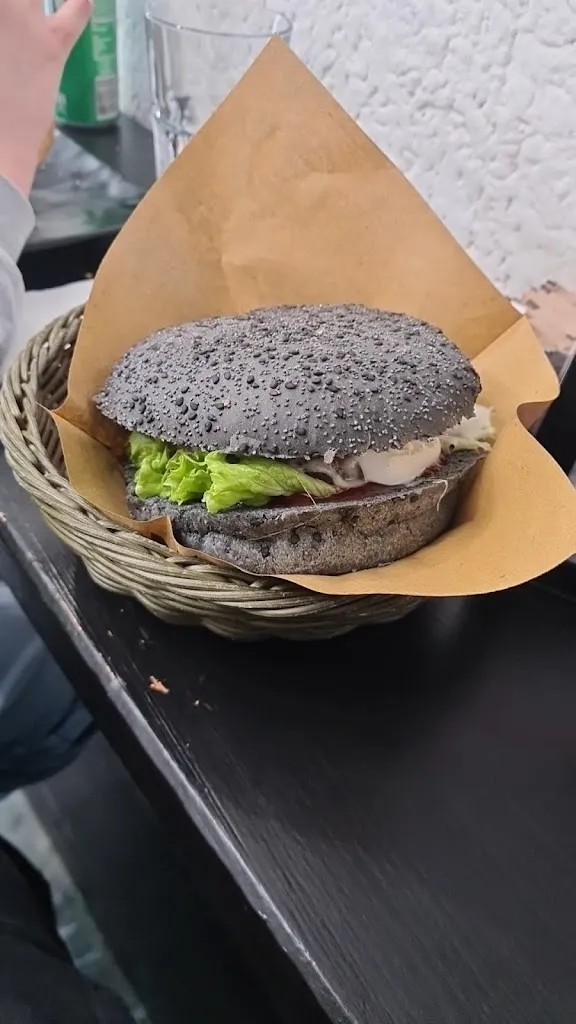 Menu_The Black Hole_Valtournenche_image_5