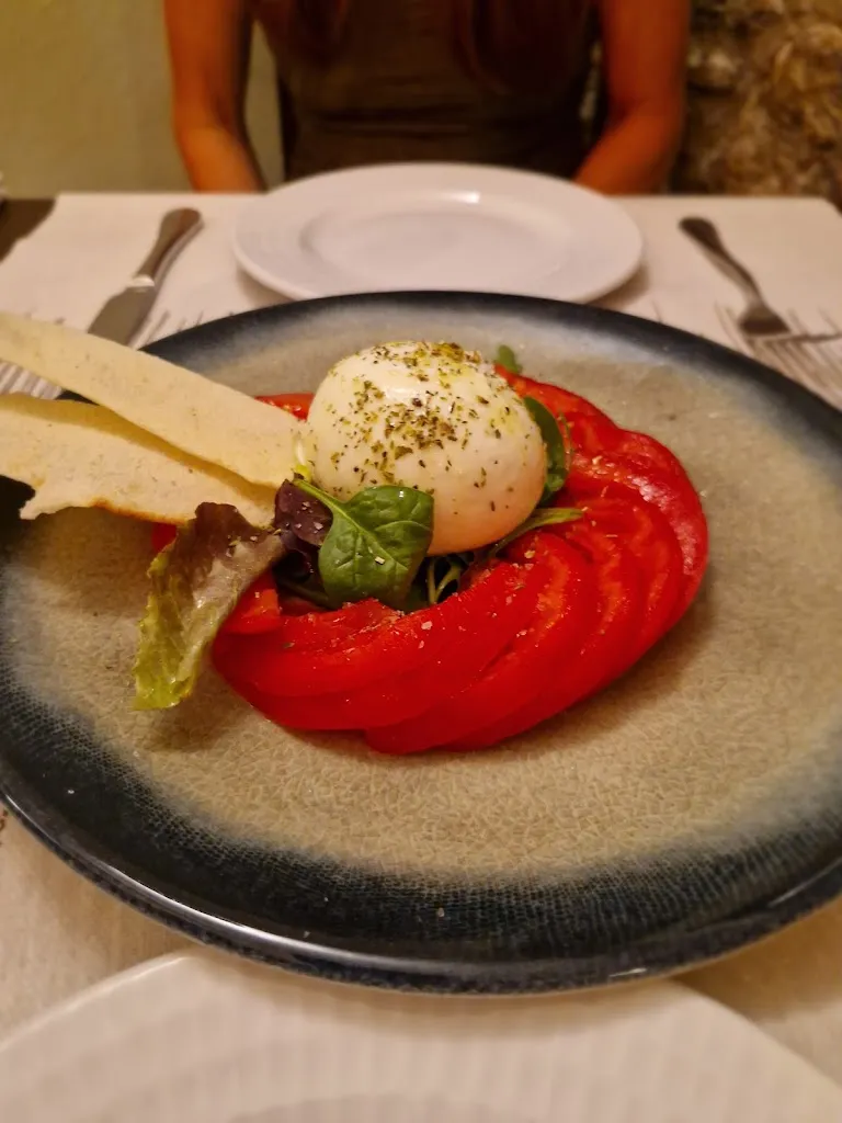 Adam Jones_Il Cavatappi_Bellano_review