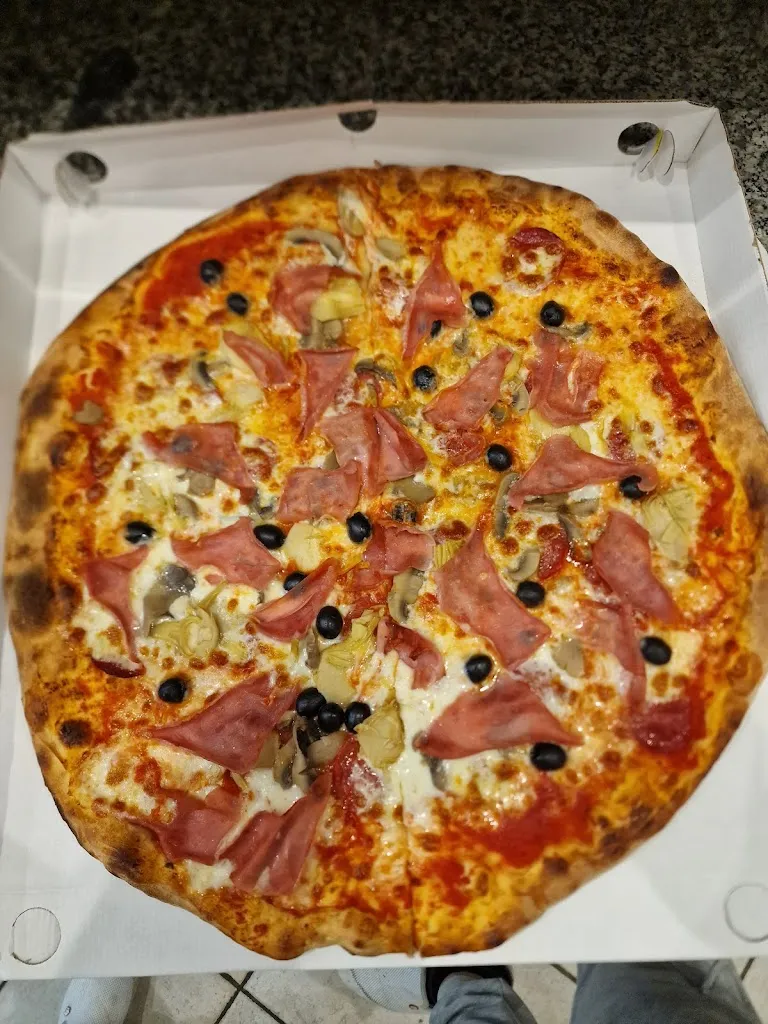 Pizzeria del Poeta_Bellano_slider_image_3