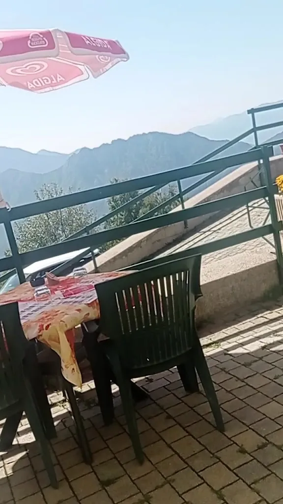 Rifugio Shambalà - Alpe Giumello _Bellano_slider_image_2