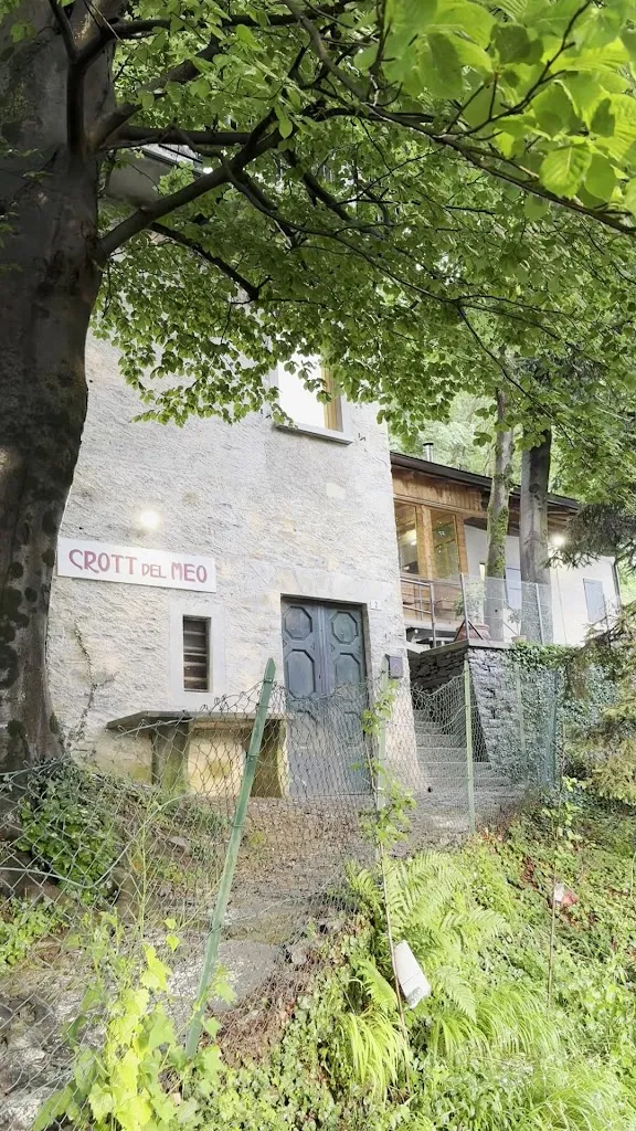 Tony Fowkes_Crott del Meo_Bellano_review