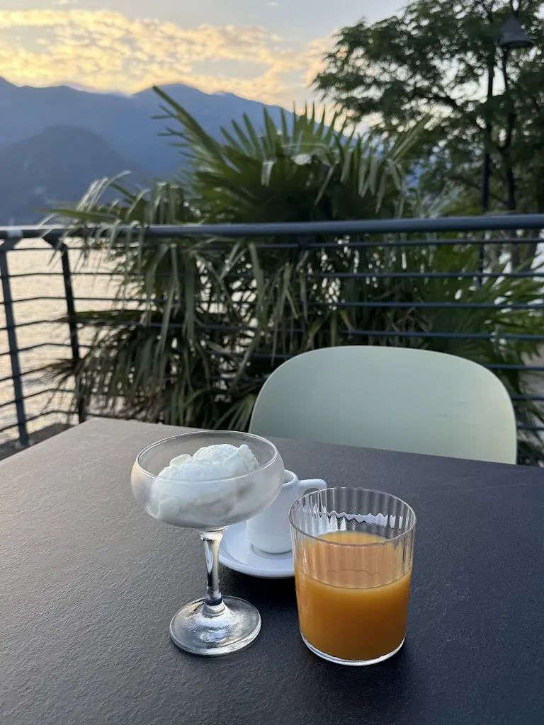 Jenn Liu_Blanco Lounge Bar & Restaurant_Bellano_recensione