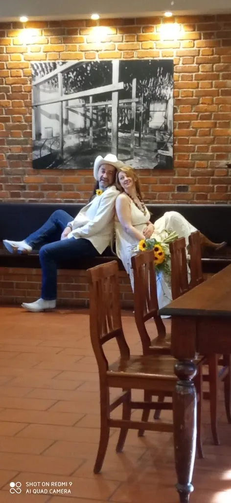 Sabrina_Hostaria Acquanera_Bernate Ticino_review