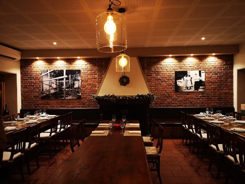 Hostaria Acquanera restaurant in Bernate Ticino