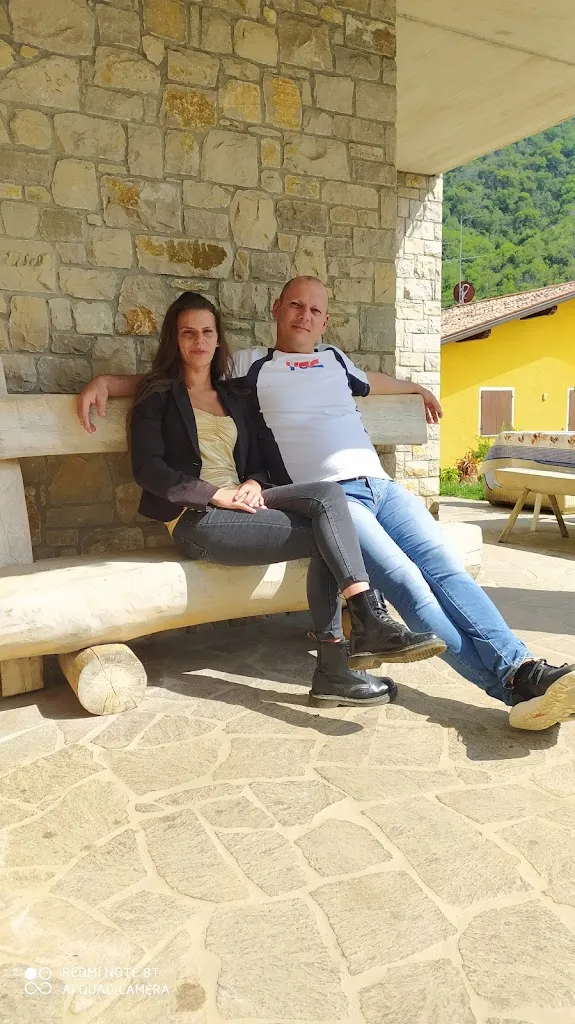 Marzia Costa_Center Bar Pizzeria_Berzo San Fermo_review