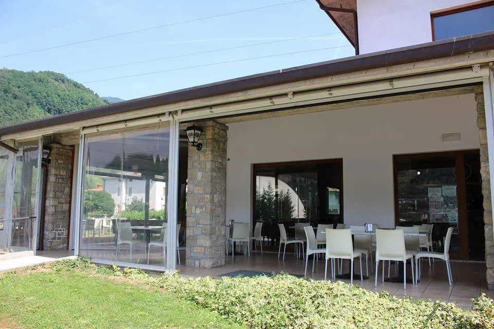 Center Bar Pizzeria_Berzo San Fermo_slider_image_3