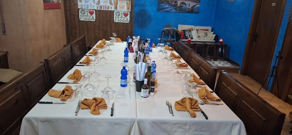 Osteria del corno restaurant in Berzo