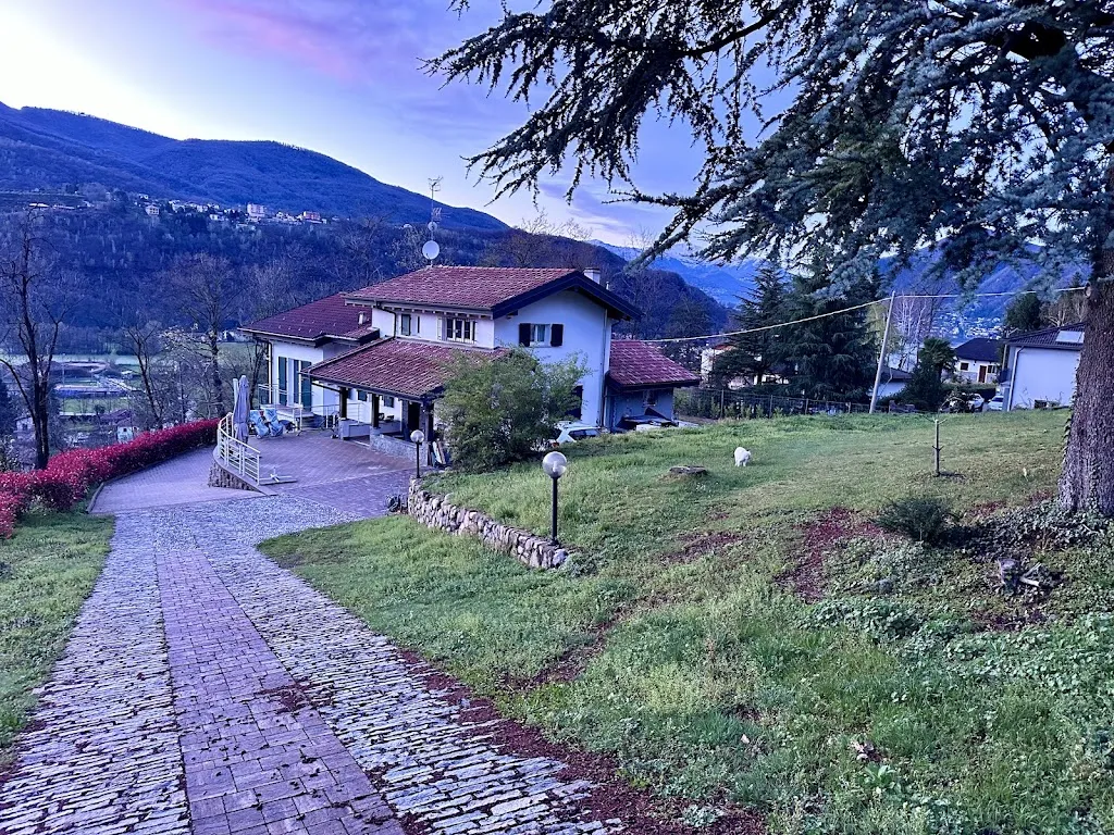 Vacabruz Apartment_Besano_slider_image_1