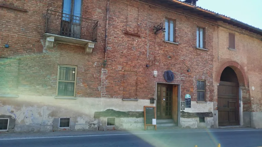 WalkingAround Italy_Il Gatto Nero Pub_Besate_recensione