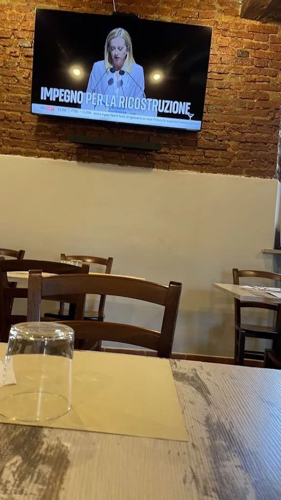 Andrea Tondulli_Il Gatto Nero Pub_Besate_recensione