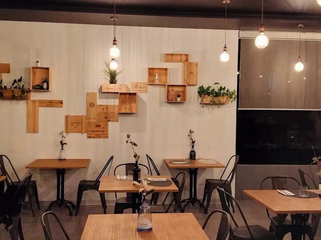 Liama Cantina e Cucina restaurant in Besnate