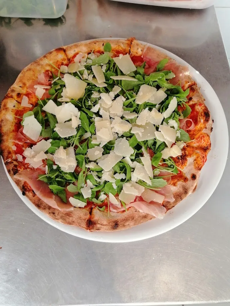 Menu_Pizza Più_Besnate_image_7