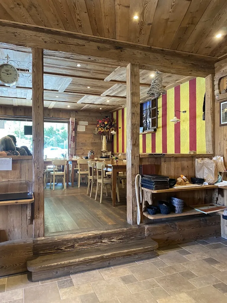 Bar La Goille Ristorante da Giò_Valtournenche_slider_image_3