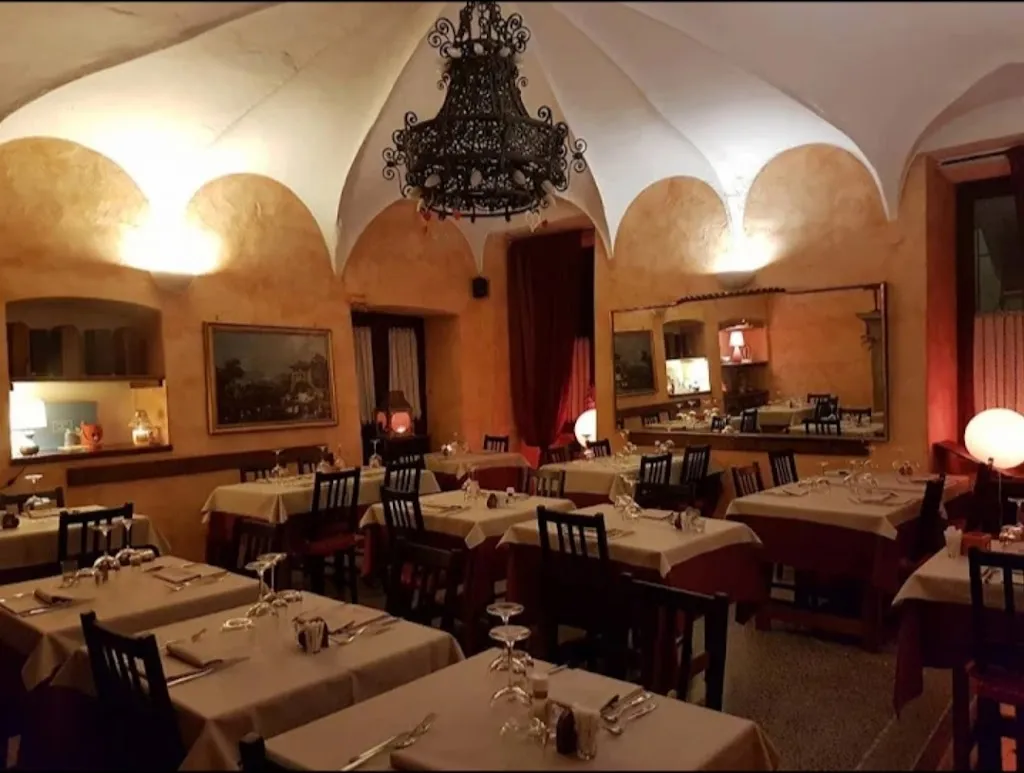 Ristorante Fra.Mar.Tina Varese_Besozzo_slider_image_1