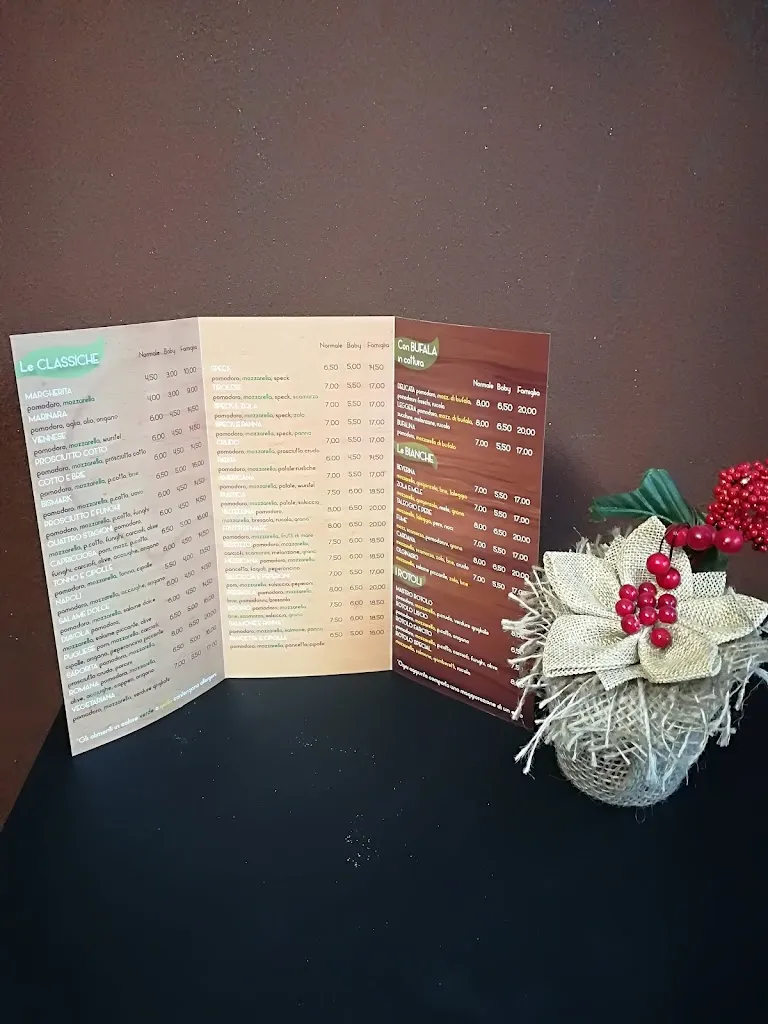 Menu_Pizza Piu'_Besozzo_image_1