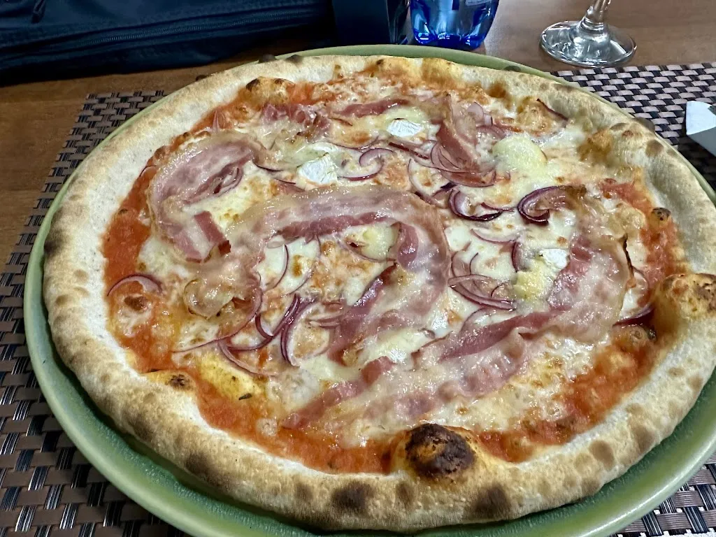 Bar Pizzeria 101_Biandronno_slider_image_3