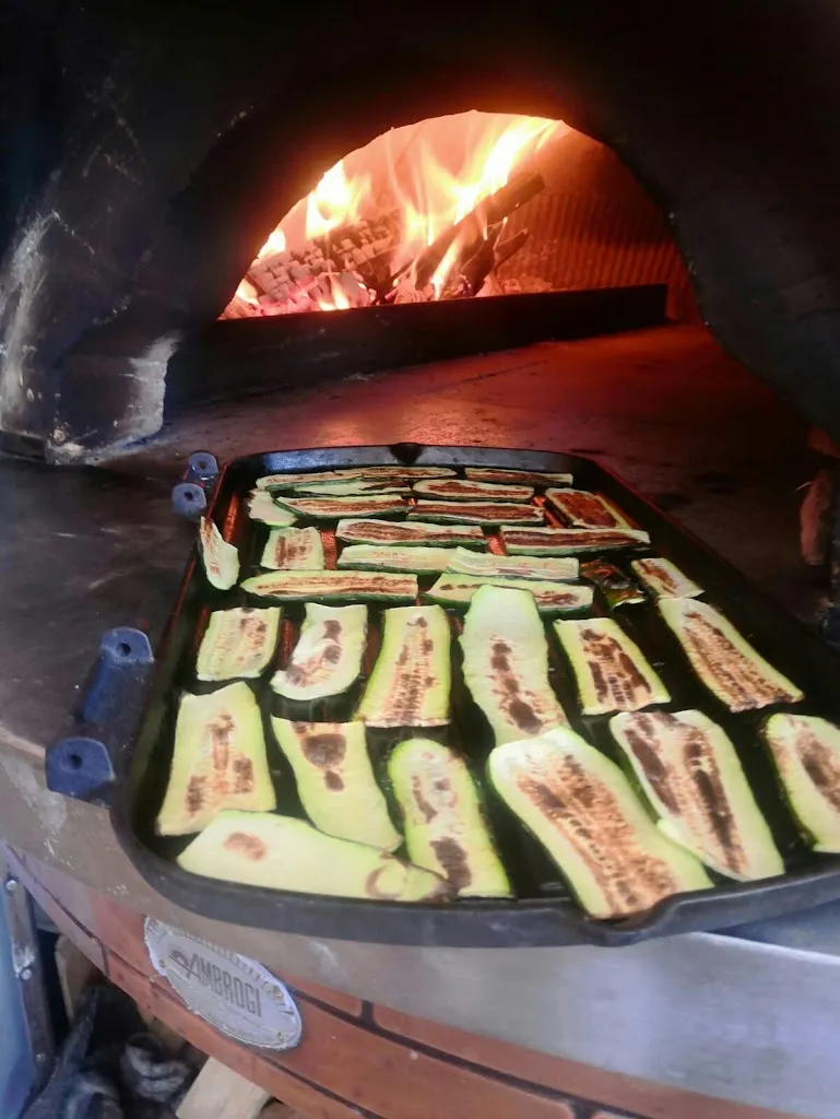 PIZZERIA LA SOSTA 2 BESANA_Besana in Brianza_slider_image_2