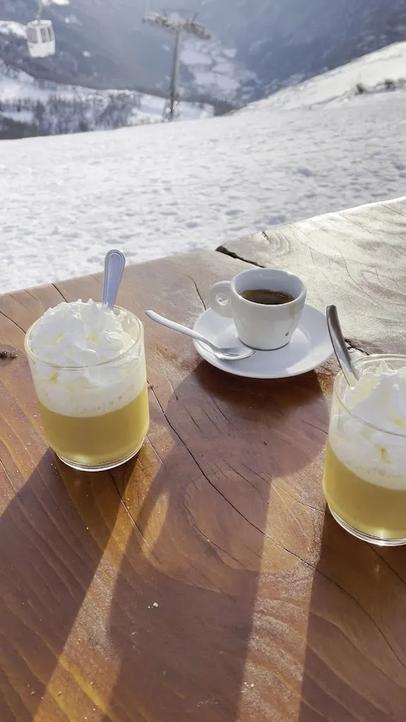 Bart Wielki_Willy Bar_Valtournenche_review