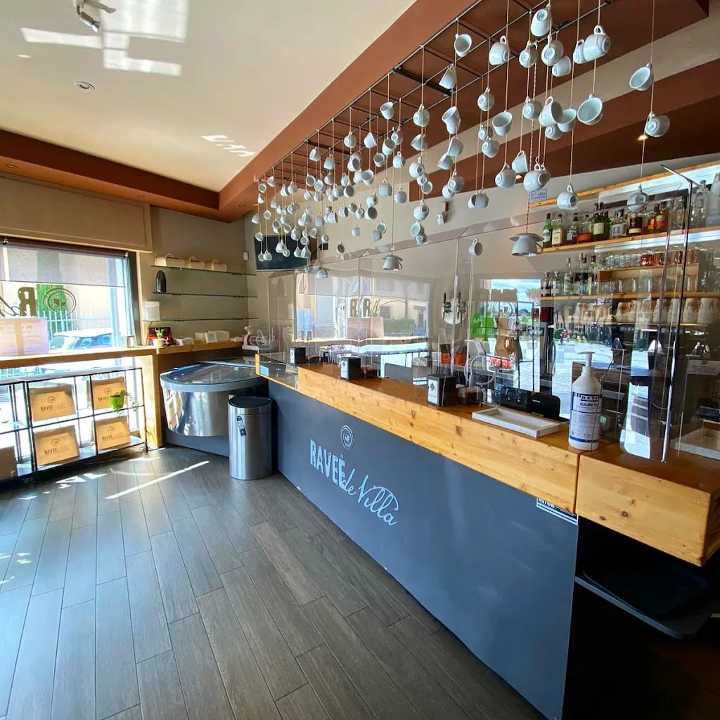 Raveè de Villa restaurant in Besana in Brianza