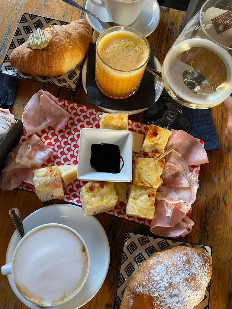 Raveè de Villa_Besana in Brianza_slider_image_3