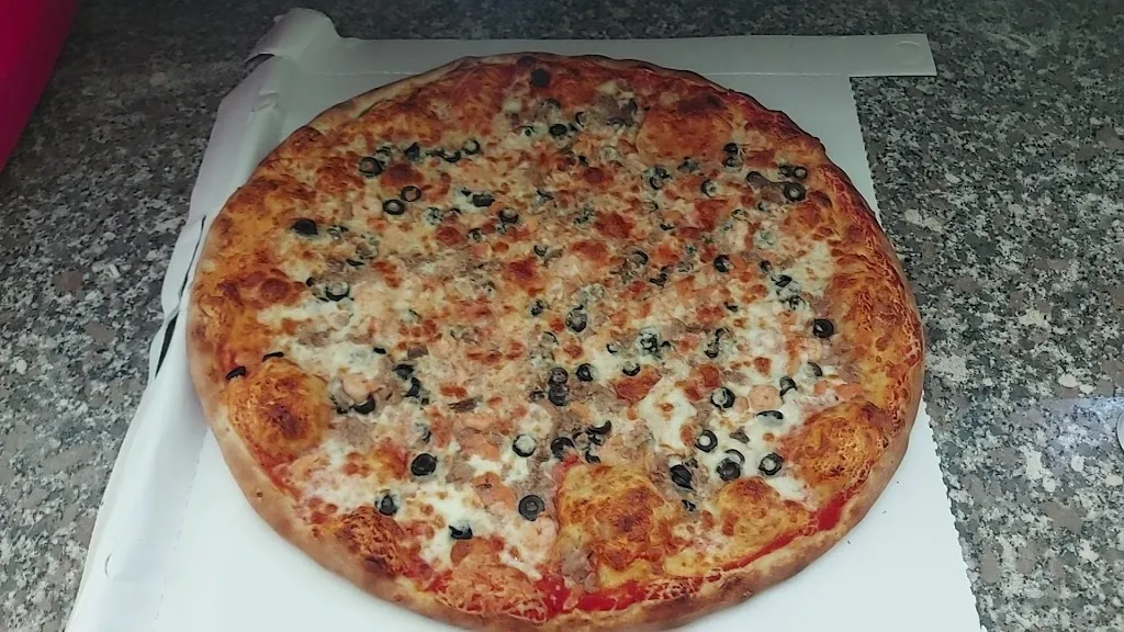 Pizzeria La Regina Villa Raverio_Besana in Brianza_slider_image_2