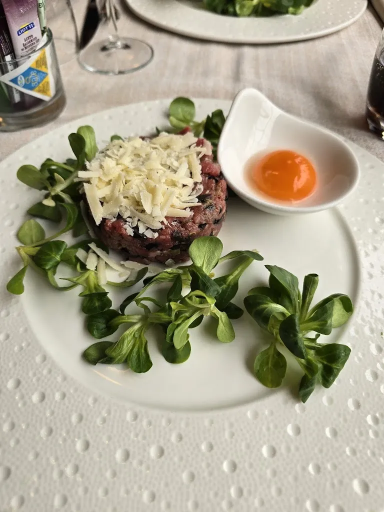 Il Nuovo Roncaccio Ristorante_Bizzarone_slider_image_3