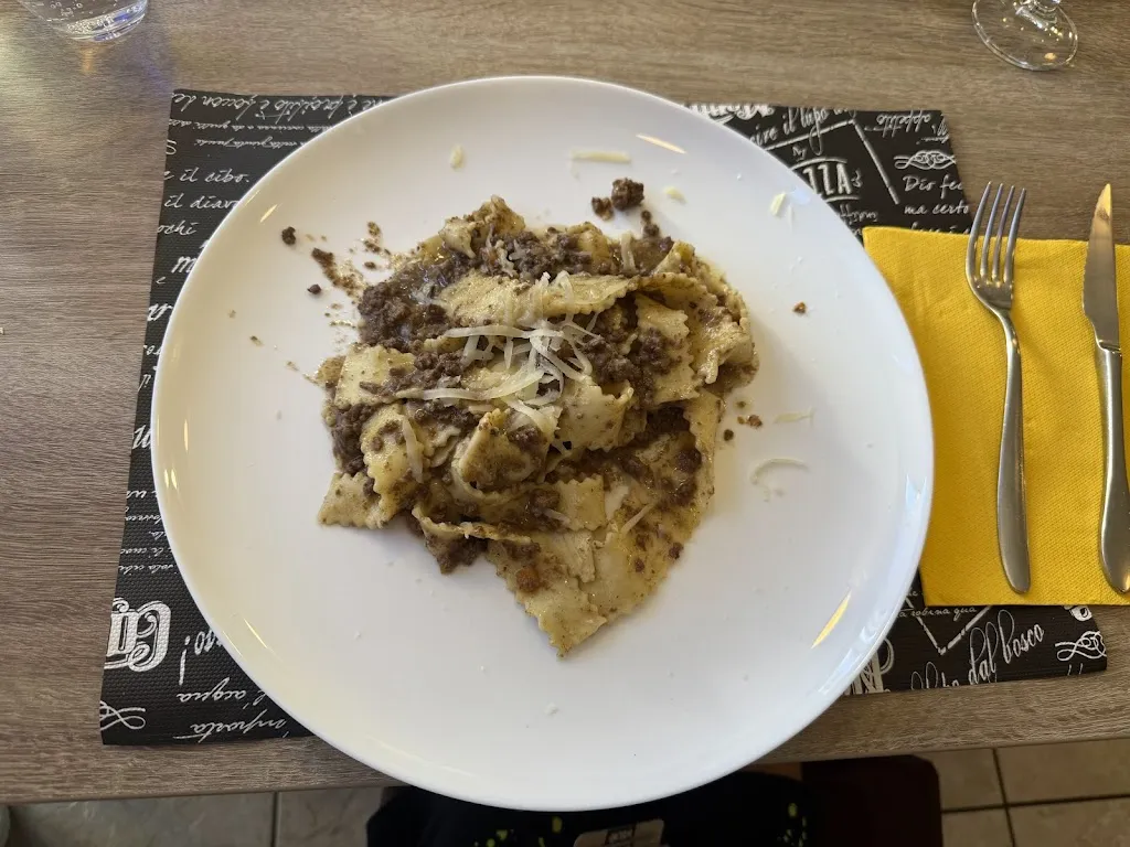 Marco Taroni_Rugantino ristorante pizzeria_Bienno_review