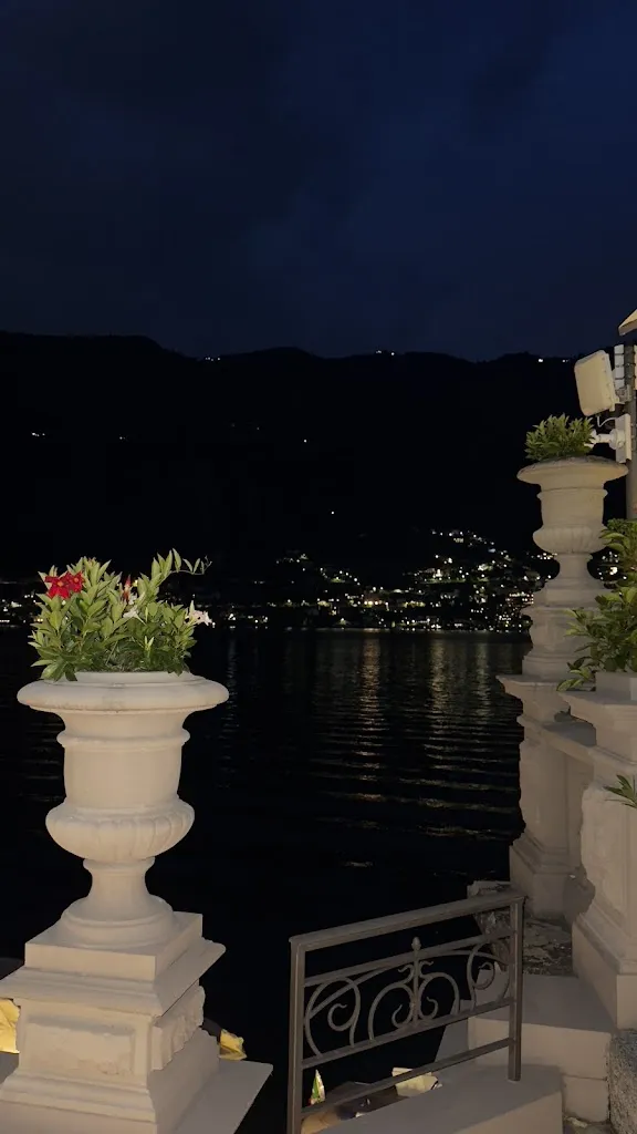 irina sarkisiani_L˜ARIA_Blevio_review