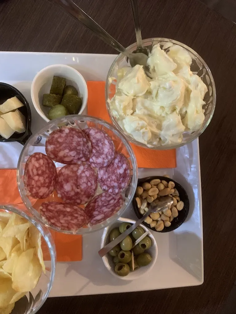 Aurora Ballarini_Bar Trattoria Family_Bettola-Zeloforomagno_review