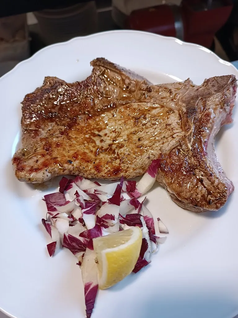 Bar Trattoria Family_Bettola-Zeloforomagno_slider_image_2