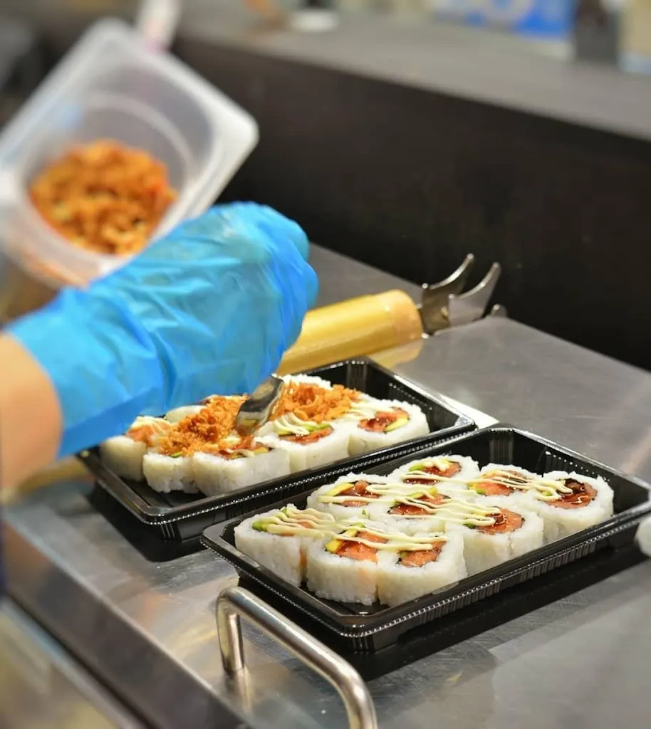 WARAI SUSHI Peschiera_Bettola-Zeloforomagno_slider_image_2