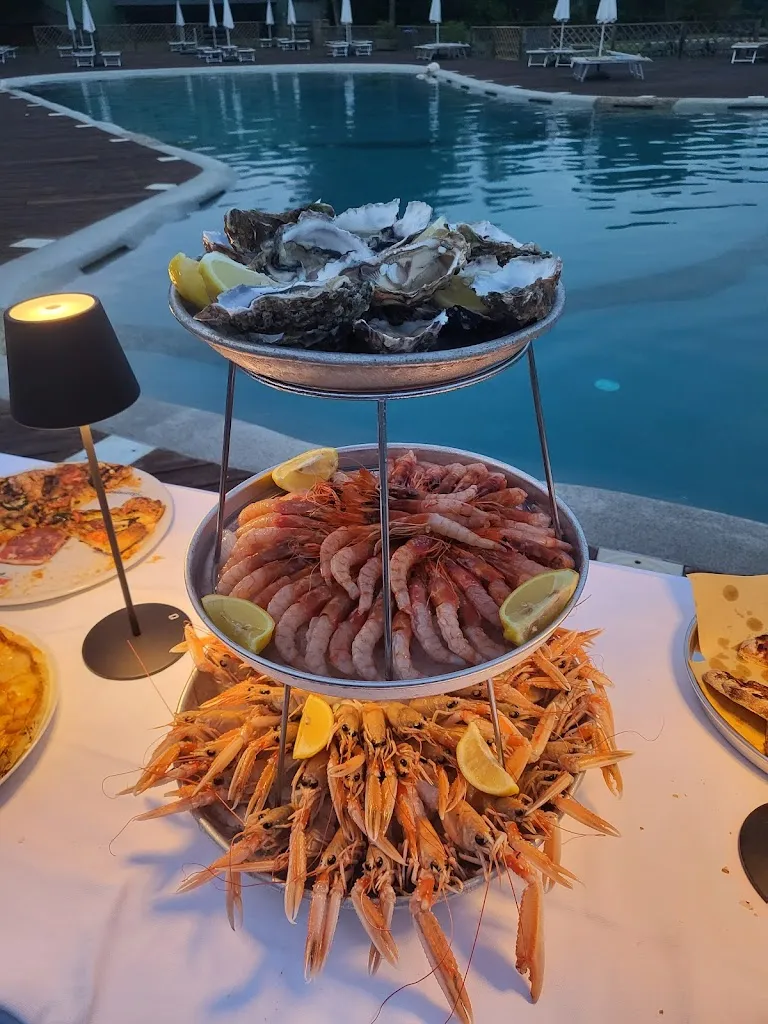 Garden Restaurant Gardanella_Bettola-Zeloforomagno_slider_image_3