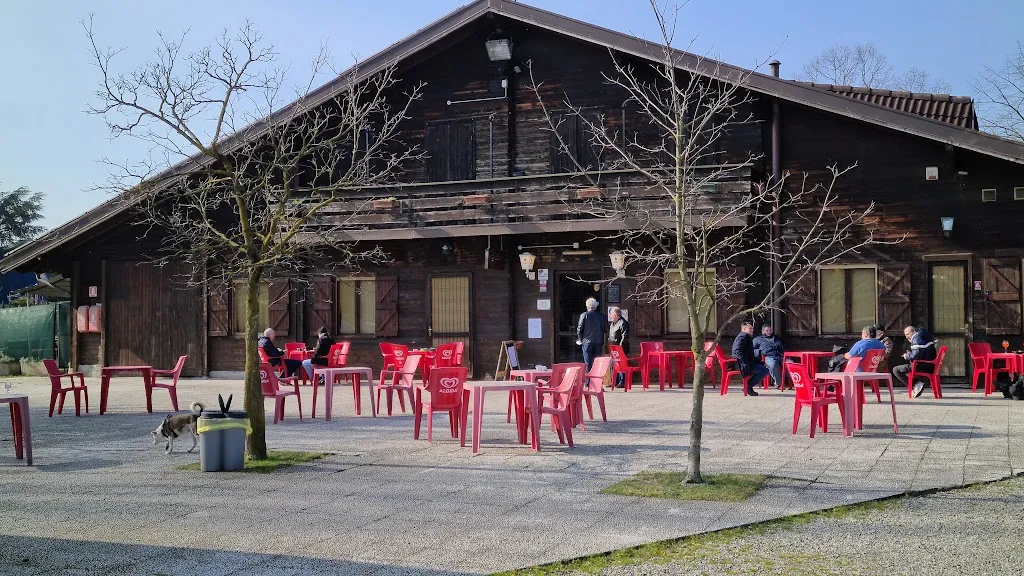 Laghetto Azzurro_Bettola-Zeloforomagno_slider_image_2