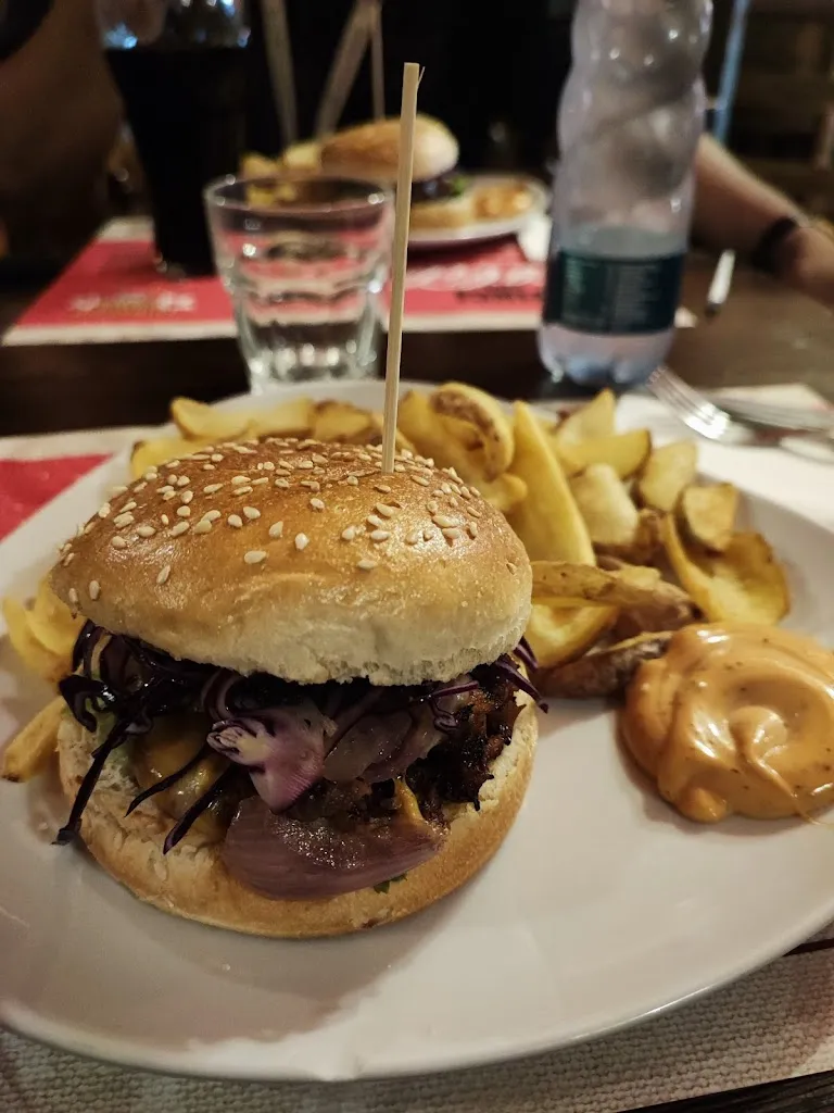 Old Wild West_Bettola-Zeloforomagno_slider_image_3