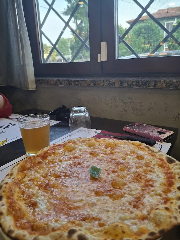 Bubi_Pizzeria Piccolo Sogno - Fraz.Bettola-Zeroforamagno_Bettola-Zeloforomagno_review