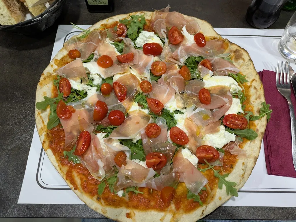 Pizzeria Piccolo Sogno - Fraz.Bettola-Zeroforamagno_Bettola-Zeloforomagno_slider_image_3