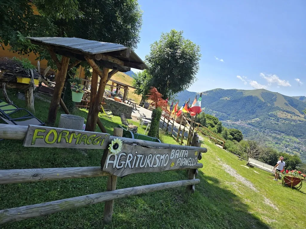 Agriturismo Baita Pianello_Blessagno_slider_image_1