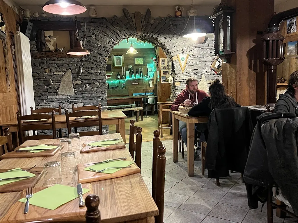 Baita Layet restaurant in Valtournenche