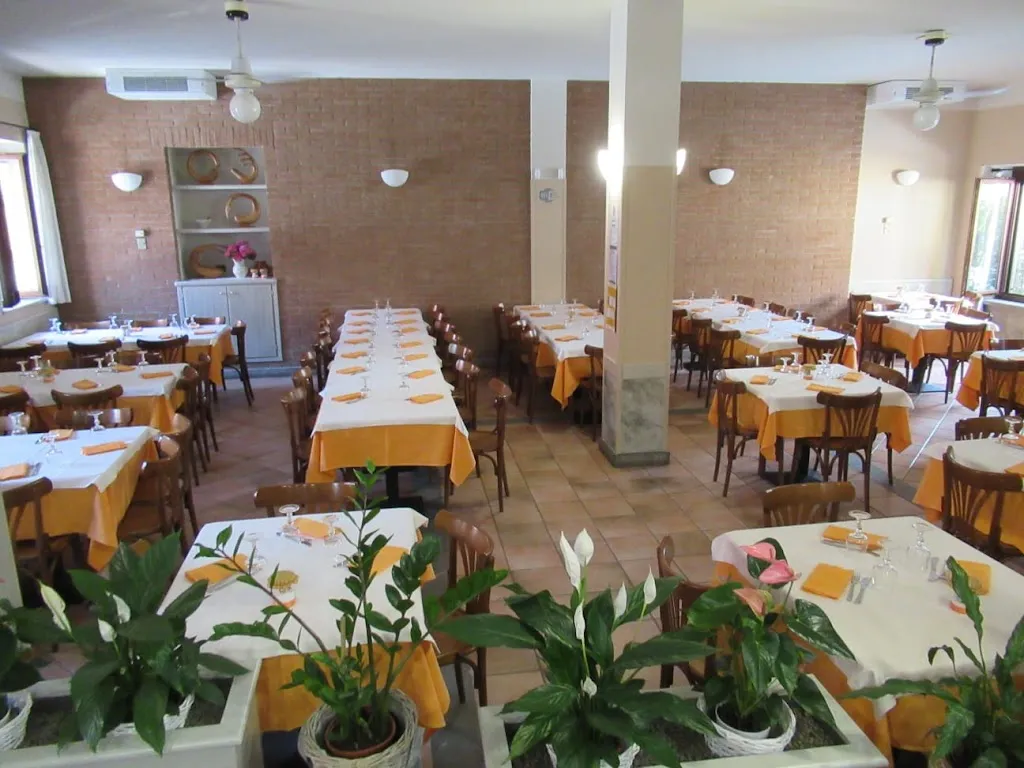 Ristorante Pizzeria Da Emidio restaurant in Bodio Lomnago