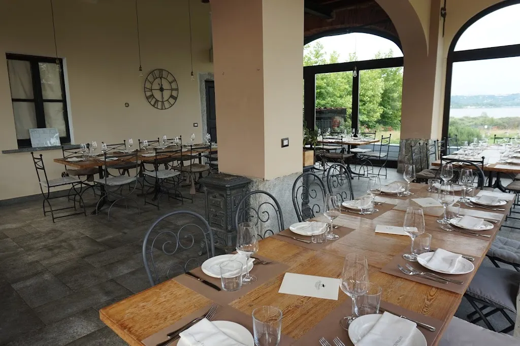 NK Li_Equirelais_Bodio Lomnago_review