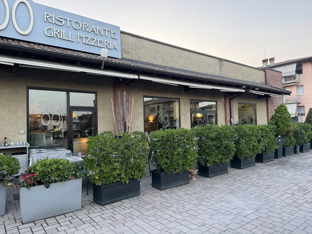 Farina00 restaurant in Bolgare