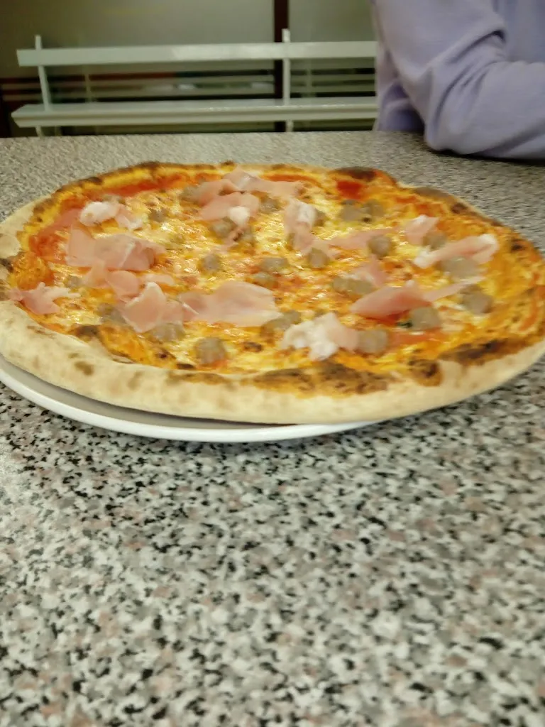 Magic Pizza_Bolgare_slider_image_2