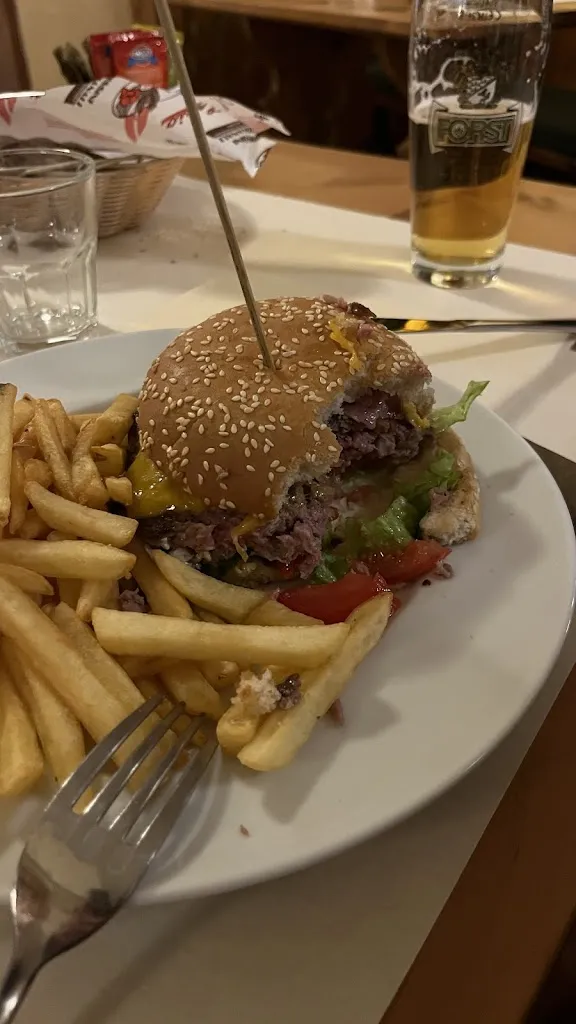 Mikolaj Witkowski_Ski Paradise bistrot - Breuil-Cervinia_Valtournenche_review