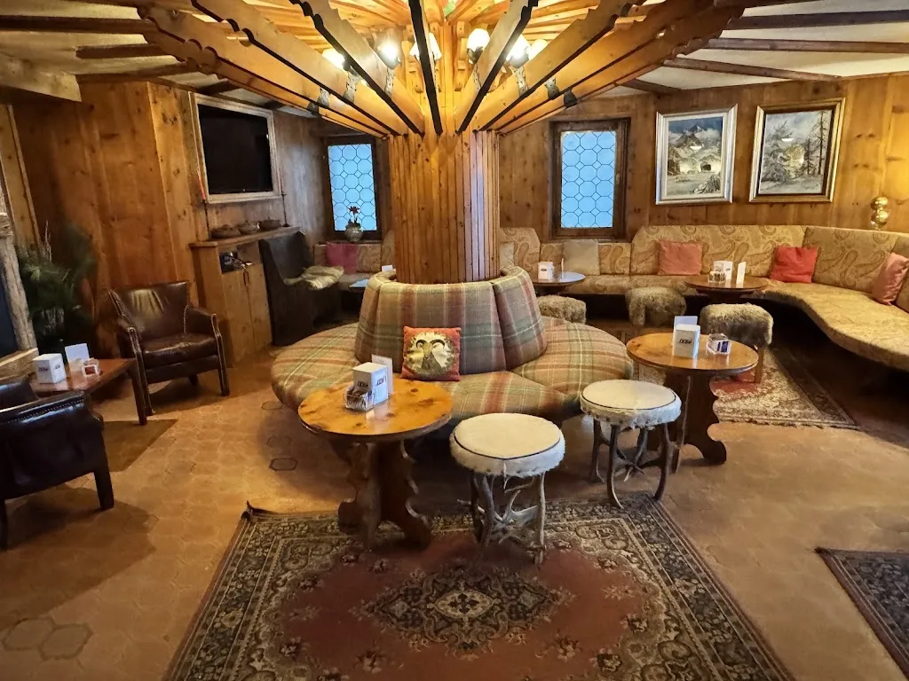 Ski Paradise bistrot - Breuil-Cervinia_Valtournenche_slider_image_3