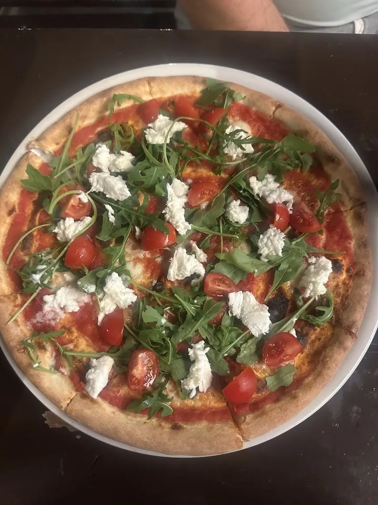 Pizzeria tre fratelli restaurant in Boltiere